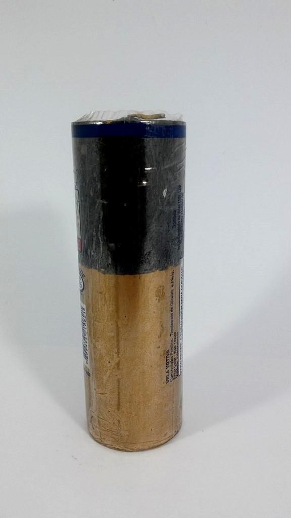 VELA VOTIVA 260G PRETA/DOURADA - UND
