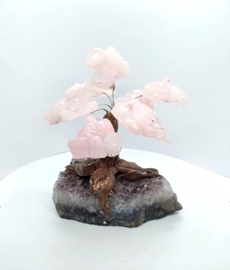 ARVORE DE RESINA COM PEDRA QUARTZO ROSA 01 PEQ - UND