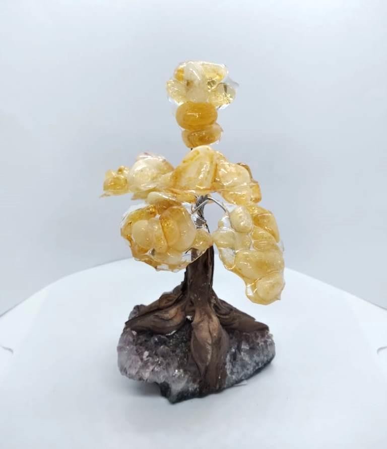 ARVORE DE RESINA COM PEDRA CITRINO 01 PEQ - UND