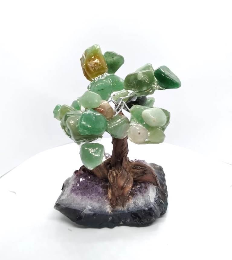 ARVORE DE RESINA COM PEDRA QUARTZO VERDE 02 PEQ - UND