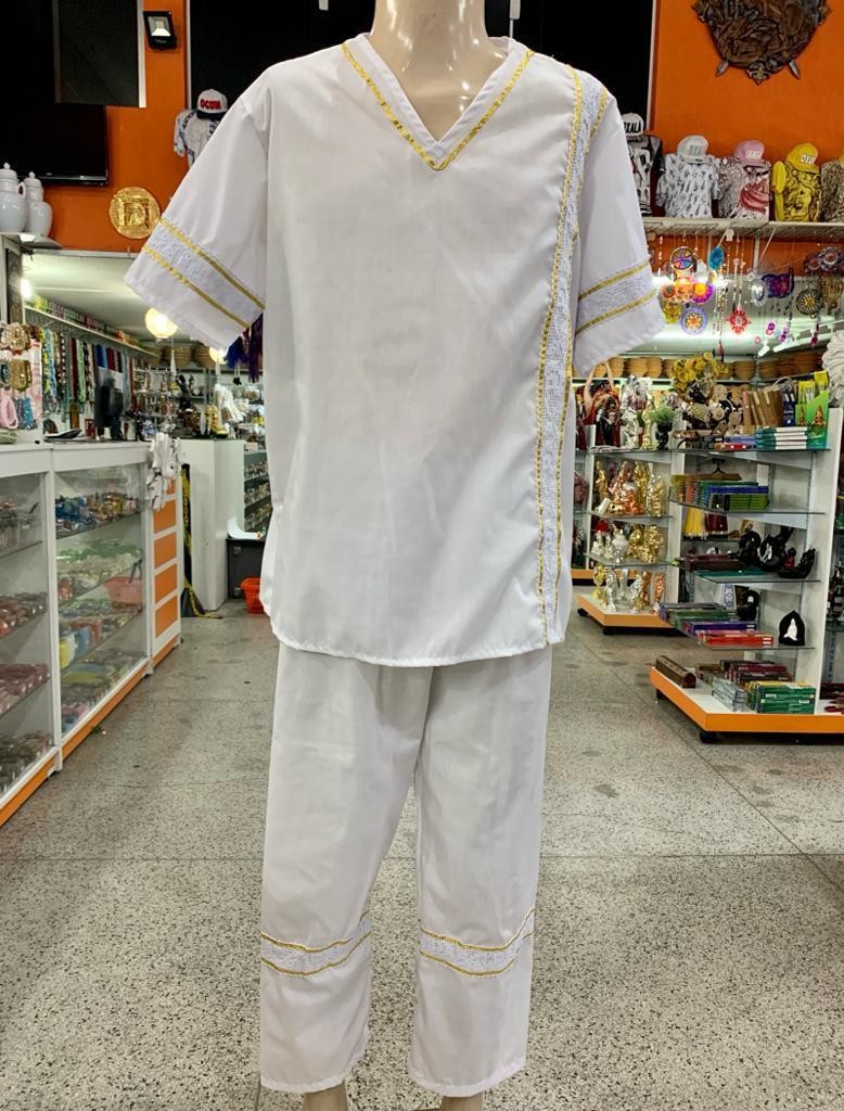 CONJUNTO MASCULINO BRANCO C/ DOURADO TAM G - UND