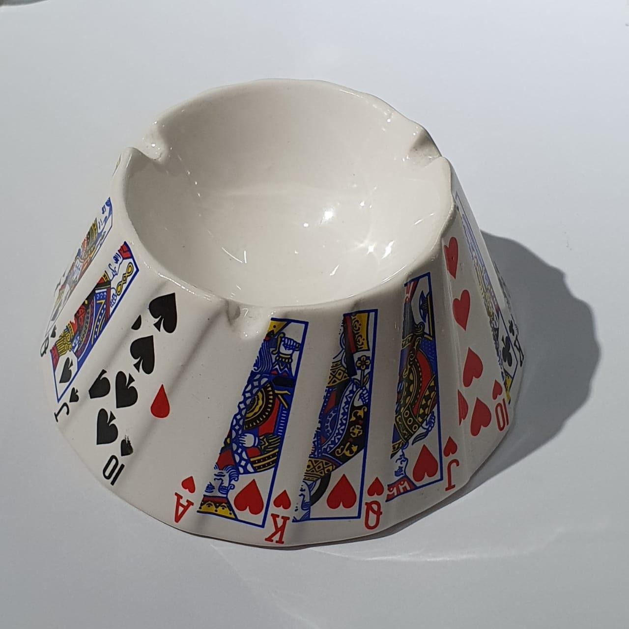 CINZEIRO CARTAS CONE - UND
