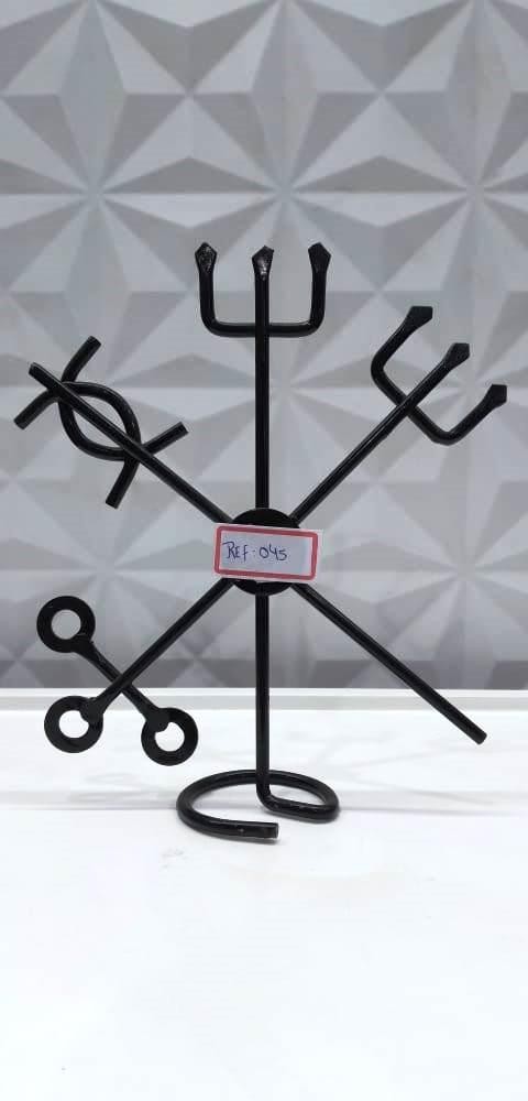 FERRAMENTA EXU 7 BURACOS 20CM - UND