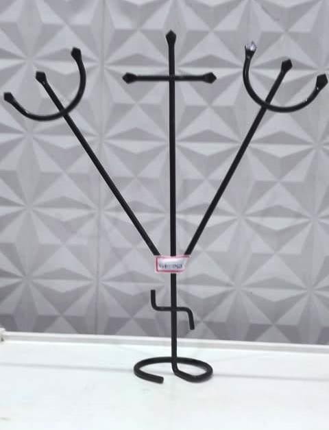 FERRAMENTA POMBA GIRA MARIA PADILHA DAS ALMAS 35CM - UND