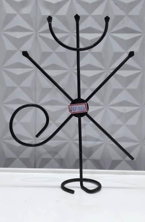 FERRAMENTA POMBA GIRA 35CM - UND