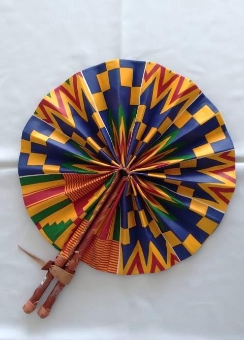 LEQUE AFRICANO 03 - UND