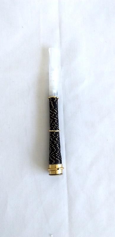 PITEIRA MED PRETA/DOURADA - UND