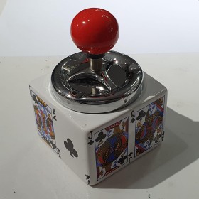 CINZEIRO BOLA PAUS - UND